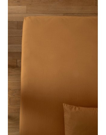 Fitted sheet in washed...